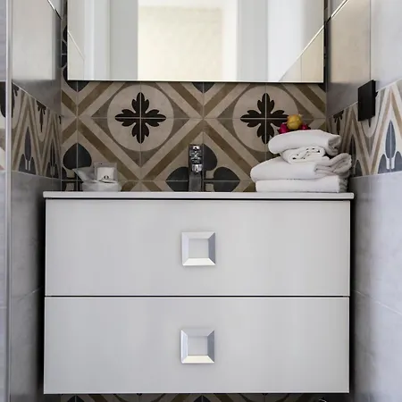 Maison De Julia 4*