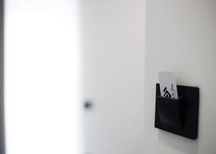 Couette-café Maison De Julia 4*