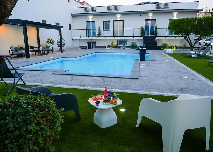 Maison De Julia Couette-café